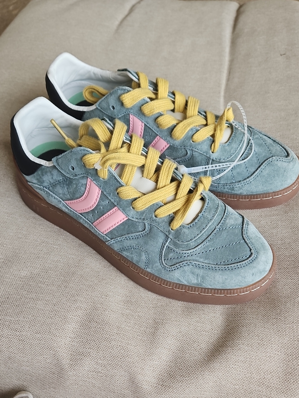 Coolway Goal Soccer Inspired Suede Sneakers Green With Yellow Laces Men's 6 EU40